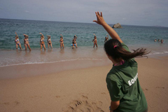 Morgengymnastik am Strand, ein gelungener Start in den Tag.